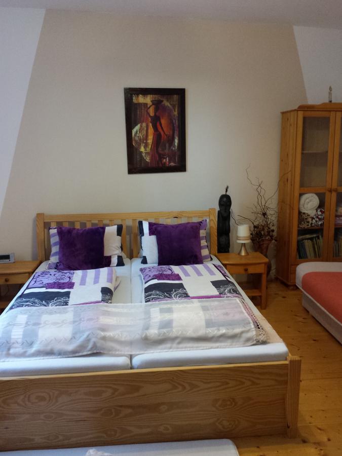 Apartment Anna Cesky Dub Buitenkant foto